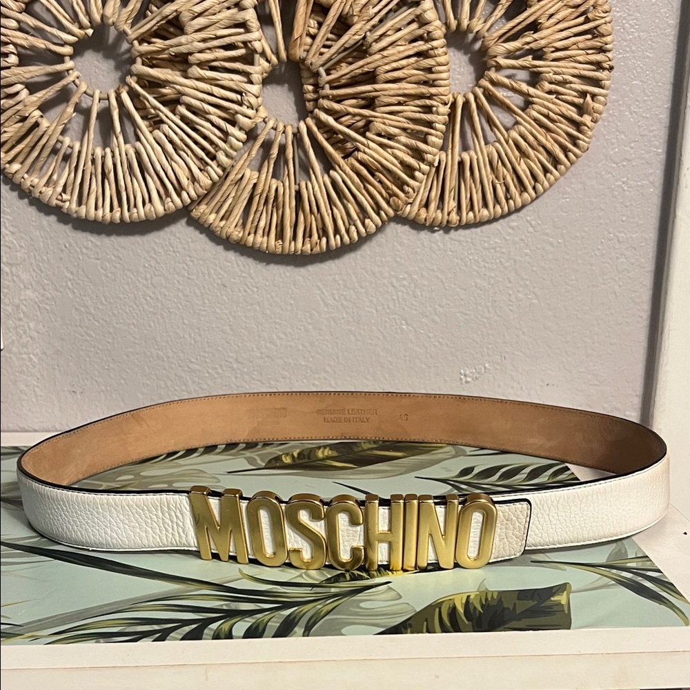 Moschino White Belt with Gold Logo Buckle 46 or xL